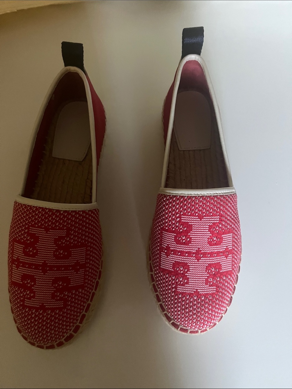Women’s Size 8.5 M Tory Burch Red Logo Slip-On Espadrilles